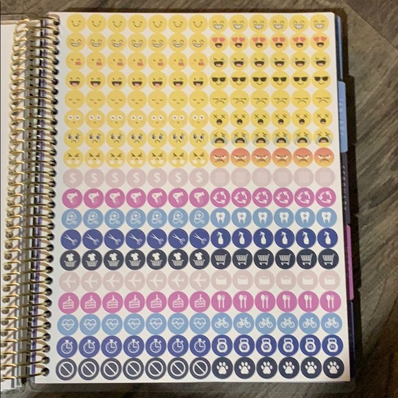 Glitter spiral laminated planner - Picture 6 of 8